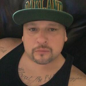 Meet your Posher, Bobby